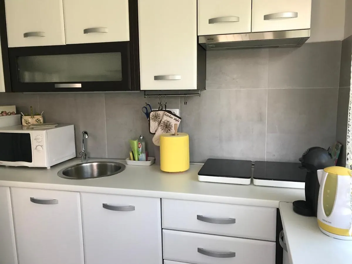 Apartment Aquamarin, Blizu Mora S Pogledom Na More, Za Do 6 Osoba Malinska 0*,