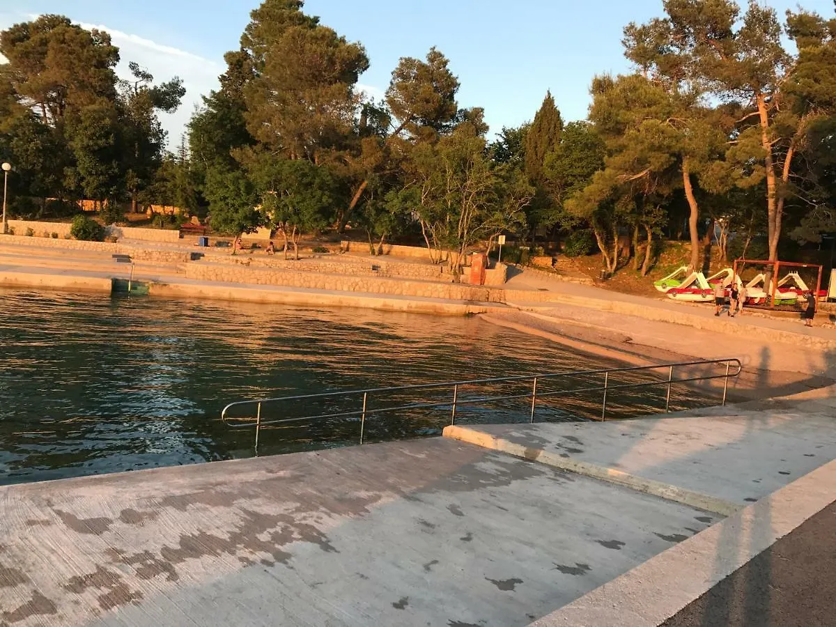 Apartment Aquamarin, Blizu Mora S Pogledom Na More, Za Do 6 Osoba Malinska