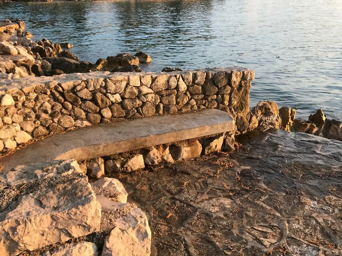 Apartment Aquamarin, Blizu Mora S Pogledom Na More, Za Do 6 Osoba Malinska