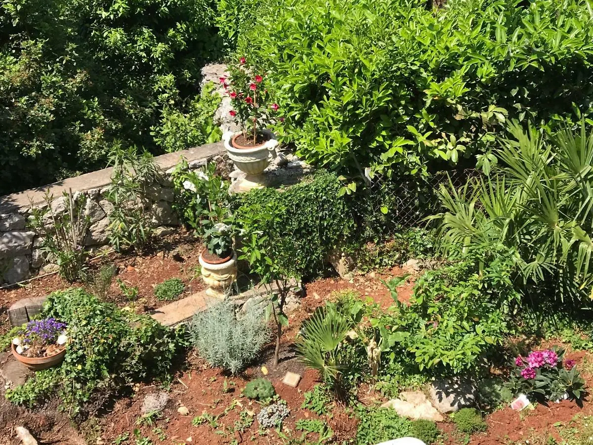 Apartment Aquamarin, Blizu Mora S Pogledom Na More, Za Do 6 Osoba Malinska